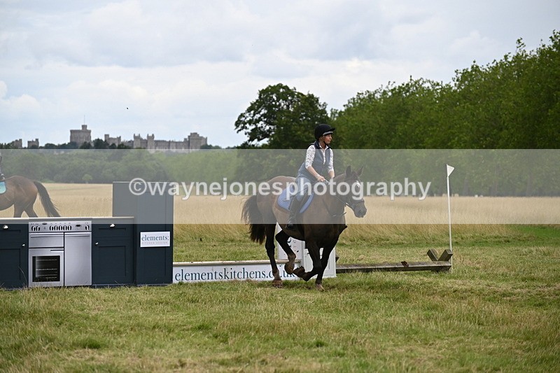 WJ6_4655 - Time at Jump 13:04 to 13:34