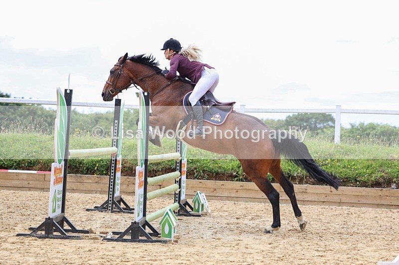 3E7A4273 - Class 7: Senior Newcomers/1.10m open