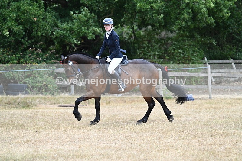 WJ7_1424 - Class 8 Ridden Veterans