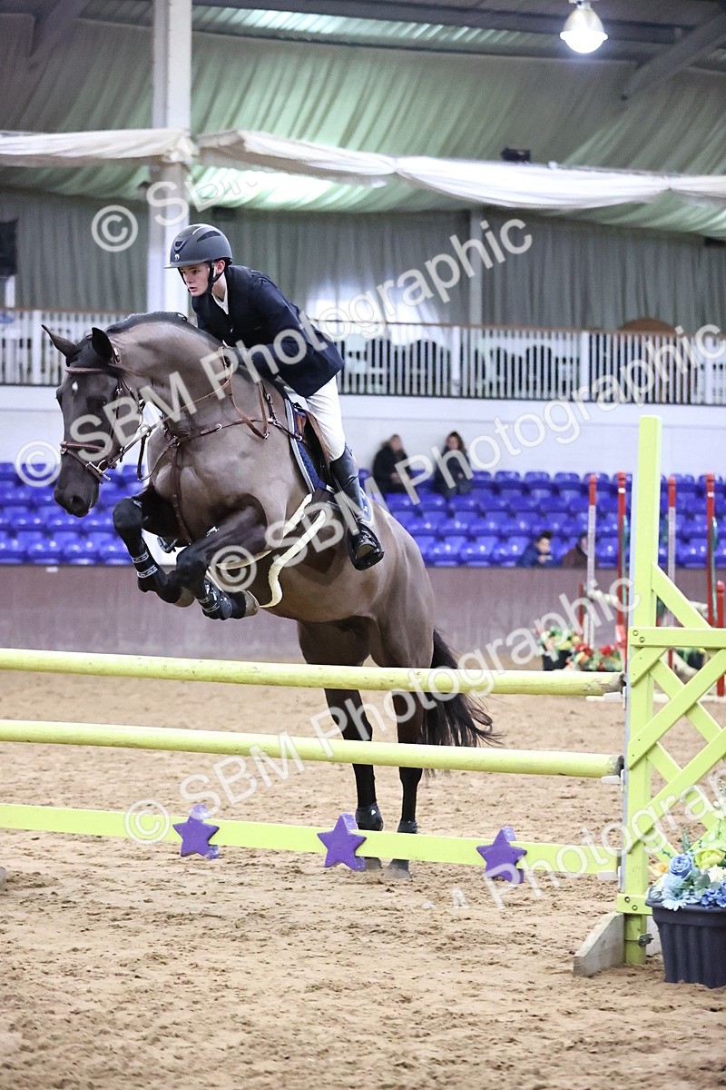 SBM_2355 - Class 8 - Nupafeed Supplements Senior Discovery/ 1m Open