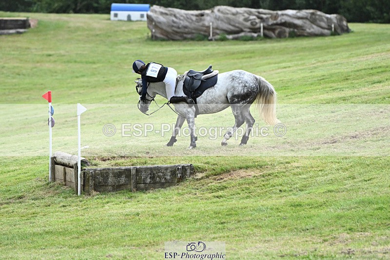 240825X-173522-37970 - 80cm XC 17.30 to End