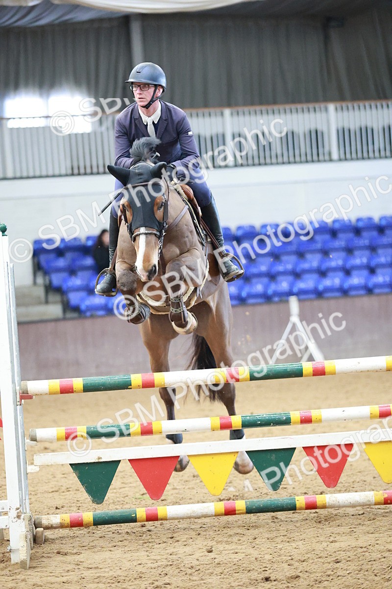 SBM_000892 - Class 4 - Senior Newcomers - 1.10m