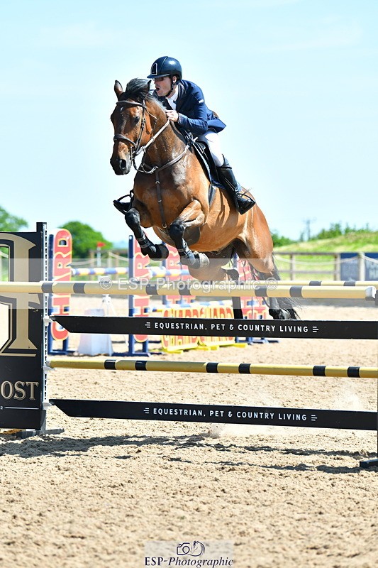 230527A-143041-05036 - Cls 17 National 1.30m Open