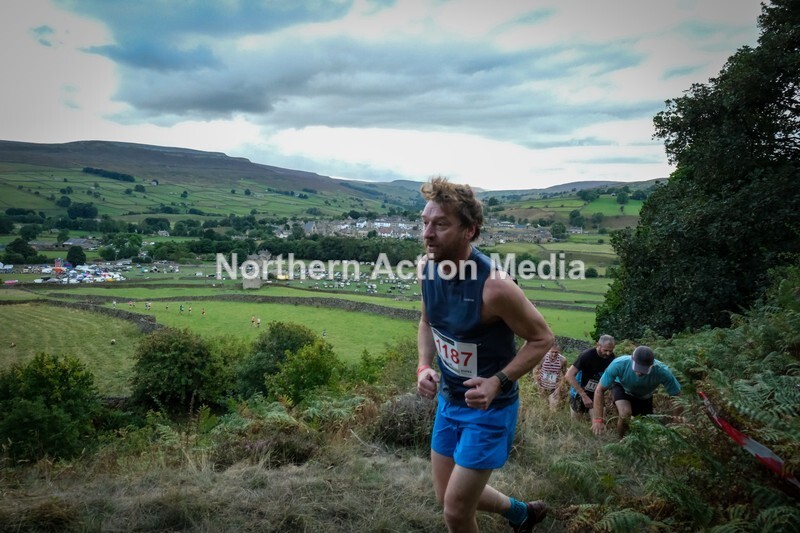 DSCF5085 - Reeth Fell race seniors