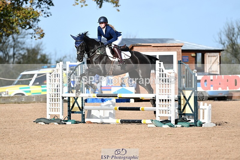 241026A-112509-01000 - SAT Cls 24+25 Club and Schools 80cm