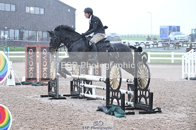 251206-095708-00601 - Cls 9 British Novice