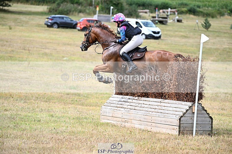 250803A-151516-16167 - P-706-Tichy.Sanders-A.MOMENT.IN.TIME