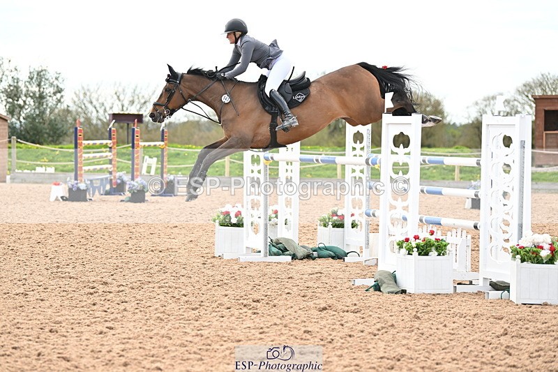 240418A-151917-04644 - Cls 9, 2 Star Big Tour 1.40m