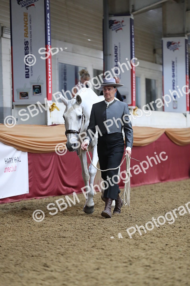 SBM_10767 - Class 103 IH Costume