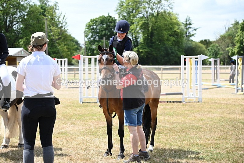 WJ6_5452 - Class 12 Minimus Jumping 45cm
