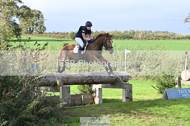 251024A-132250-11447 - B-154-Holly.Law