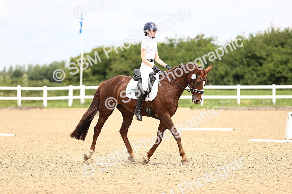 SBM_000906 - Class 4 - Novice 5