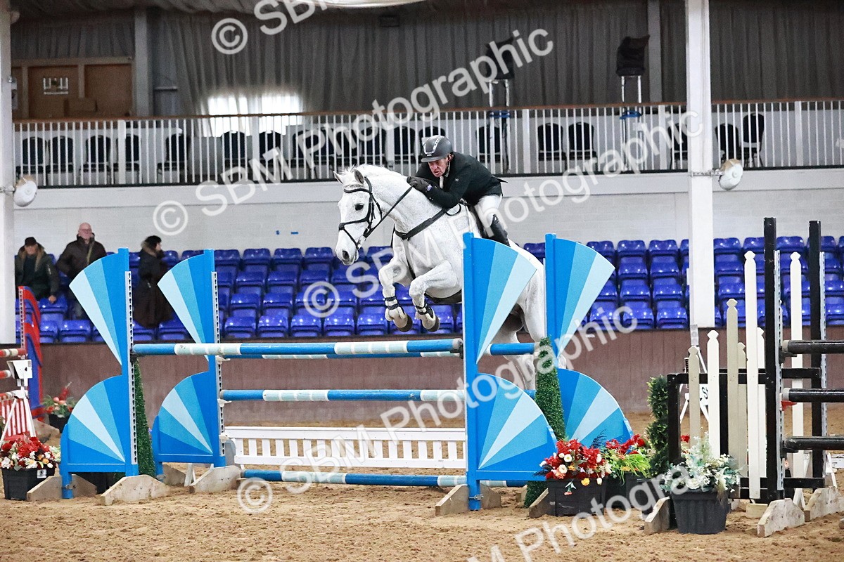 SBM_001579 - Class 5 - Senior Foxhunter 1.20m