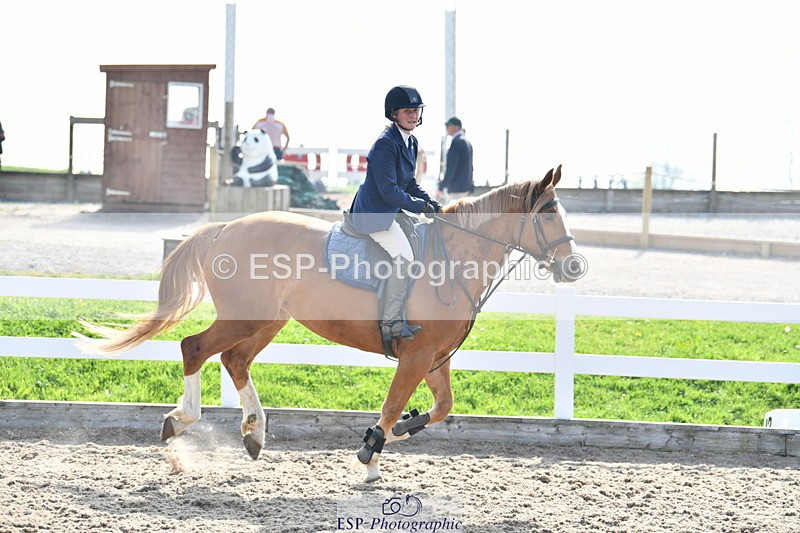 240511A-093235-11295 - Cls 28 95cm National Am Quali