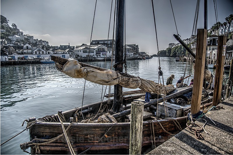  - Looe