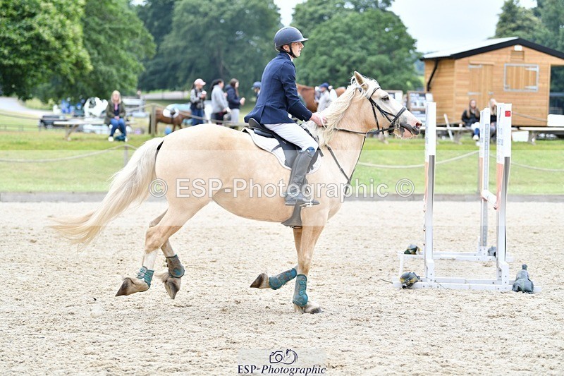 240712-102245-32734 - Cls 137 British Novice and 90cm Open