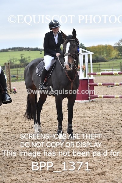 BPP_1371 - CLASS 16 SUN Senior Newcomers/ 1.10m Open