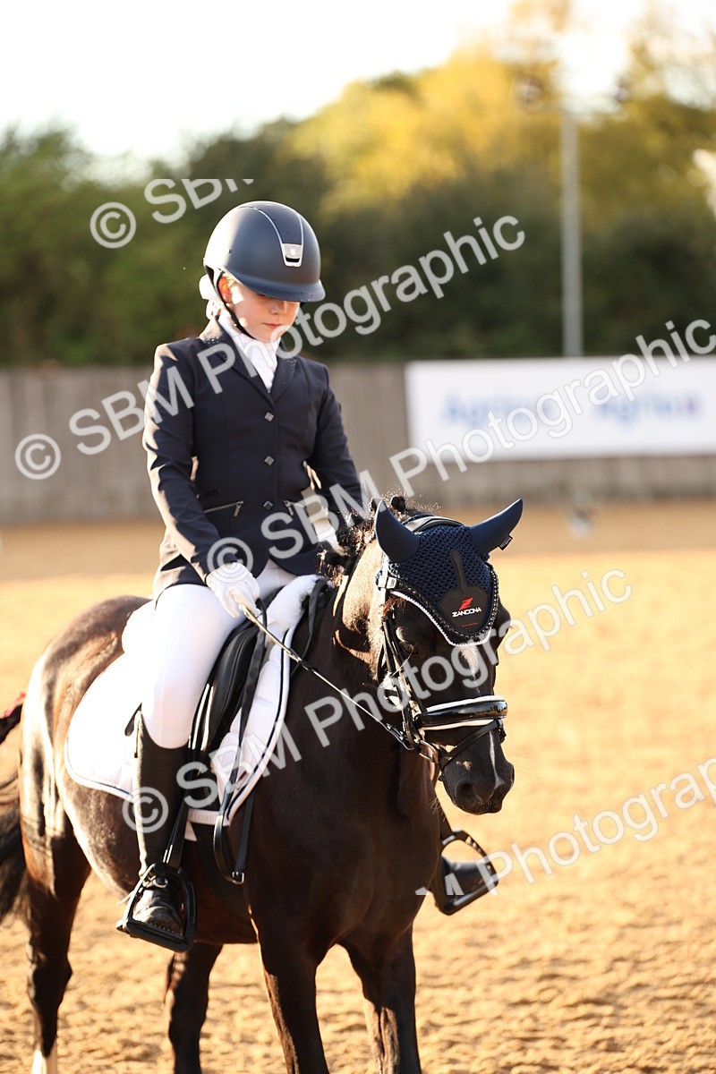 SBM_13294_D3 - Small Tour Championship - Intro A - Emma G.