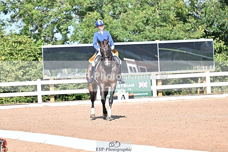 250816-094926-02362 - 012-Natasha.Collings-CostelloDovevale.Tender.Dove