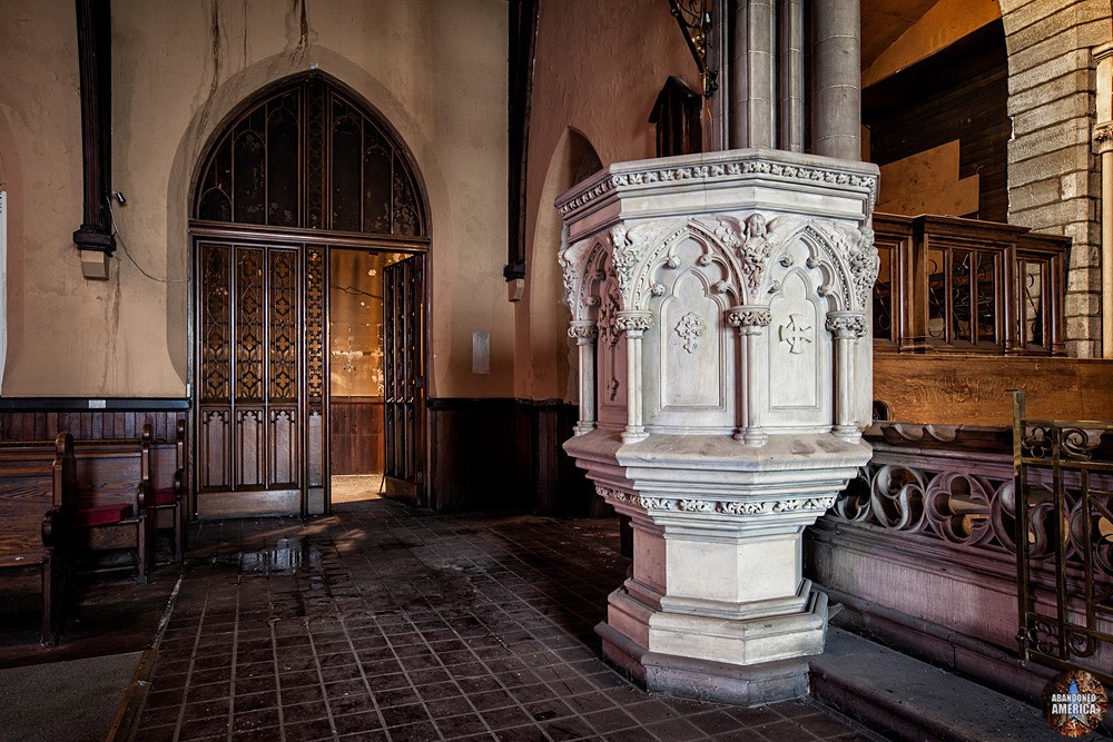 St. Peter's Episcopal Church (Germantown, PA) | Pulpit - St. Peter's Episcopal Church