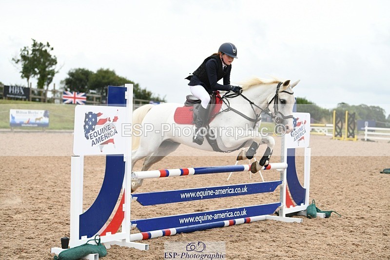 250807-104750-00347 - 80cm Round 1