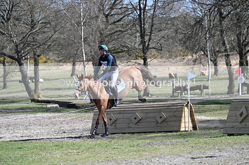 WJ7_1287 - XC Time 13:35 to 13:40