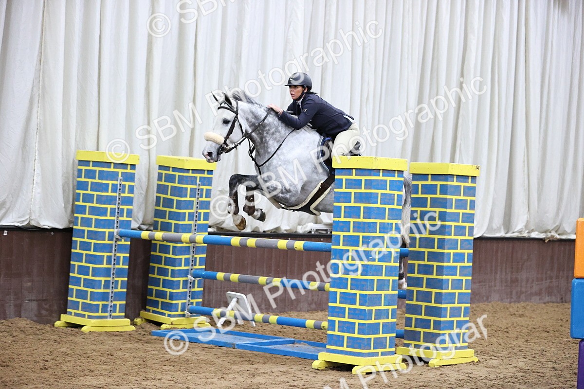 SBM_001872 - Class 4 - Senior Newcomers - 1.10m Open