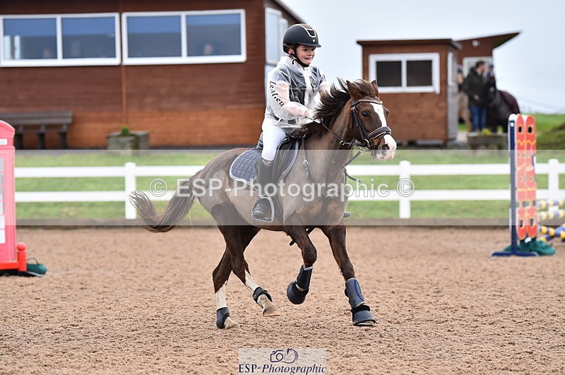 231203A-093730-00017 - Cls 1 Intro 70cm