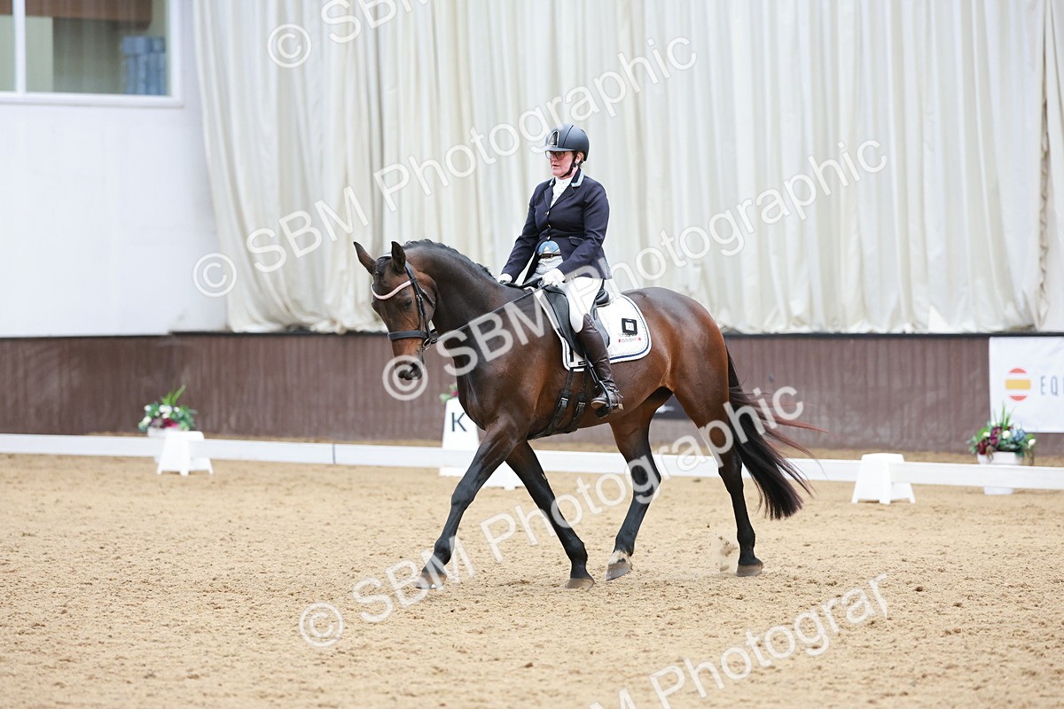 SBM_009980 - Class 6b - Novice 6 - 12.40-13.43