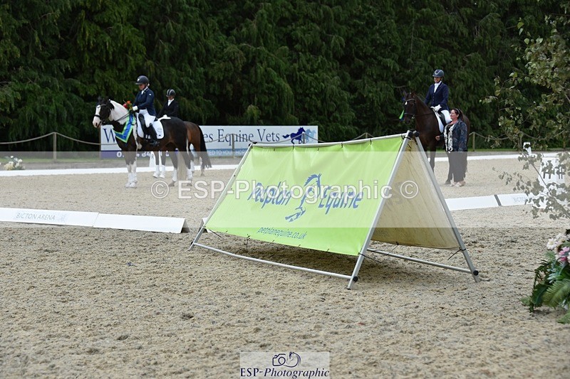 230813-163402-08287 - Elem Bronze Presentations