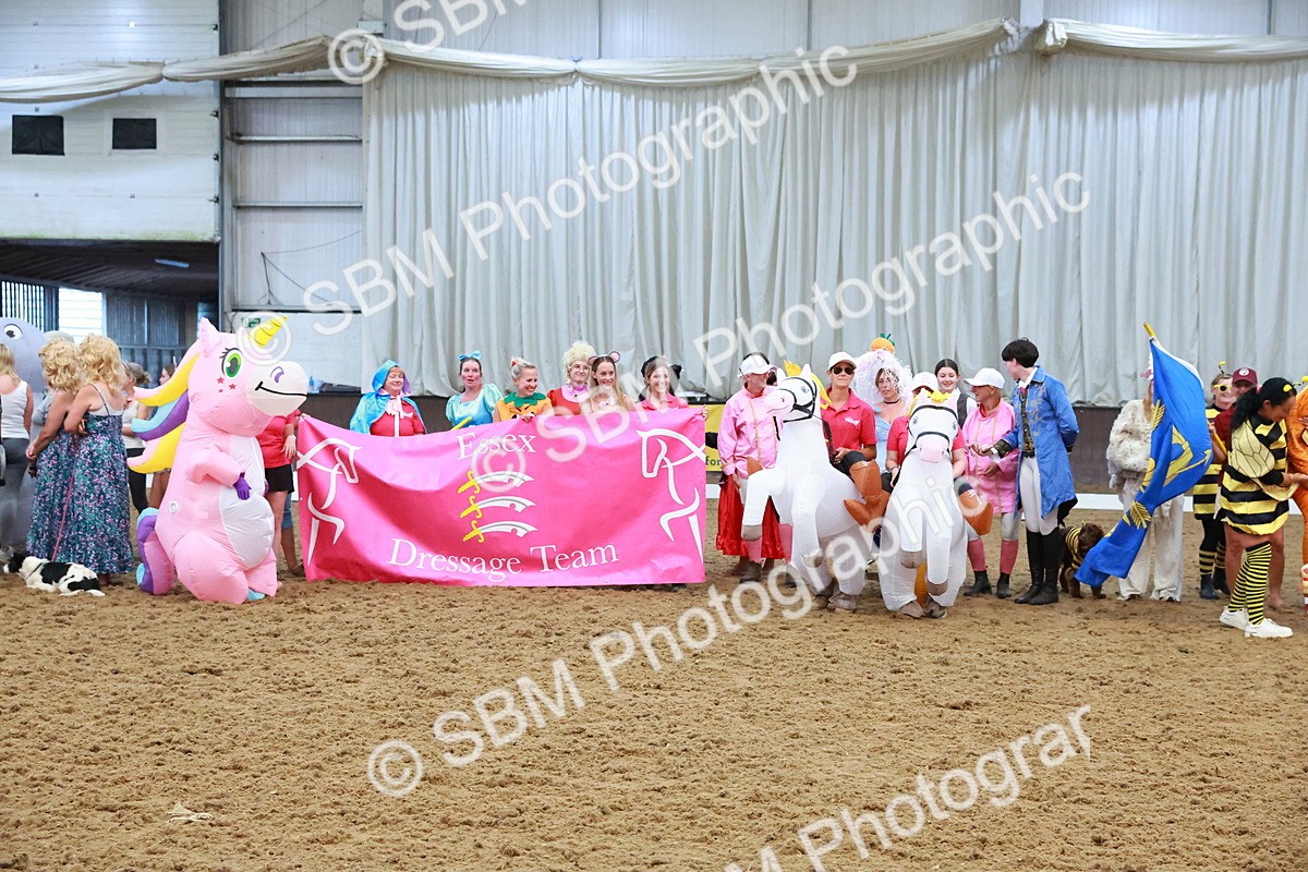 SBM_007958 - Teams Parade