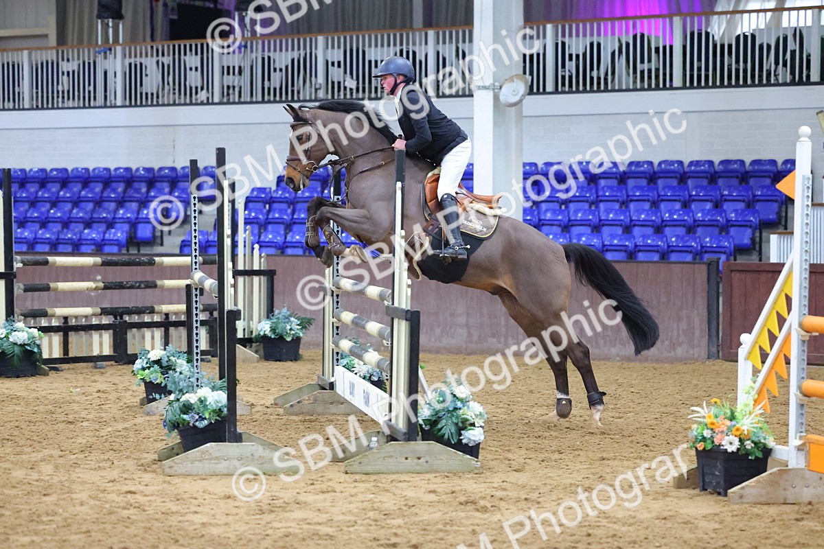 1I0A4850 - Class 9 - Senior Newcomers/ 1.10m Open