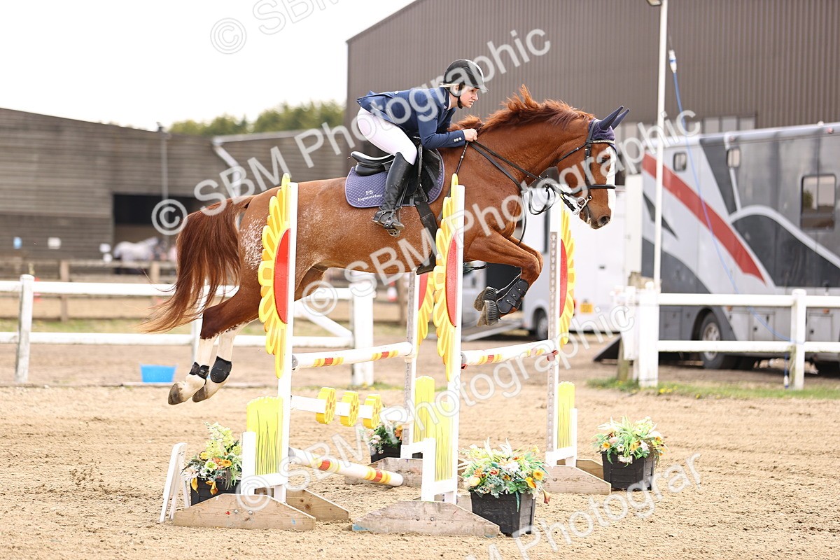 SBM_002365 - Class 11 - Senior newcomers - 1.10m