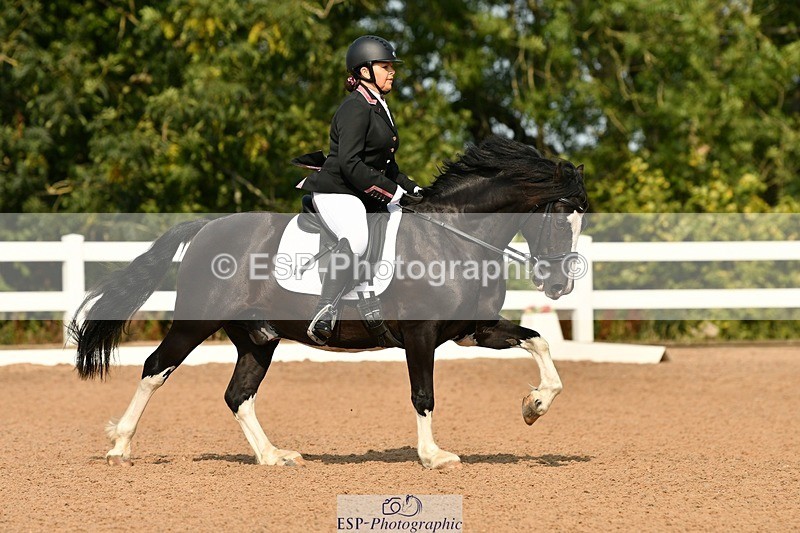 250817-103241-07913 - 169-Amber.HeywoodWalena.Rockocoko