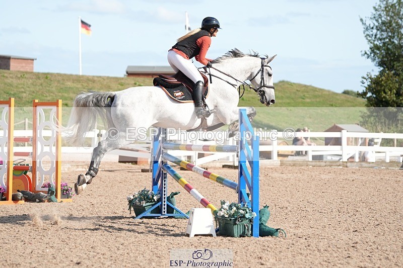 250726-172925-08075 - Cls 24 Snr Newcomers