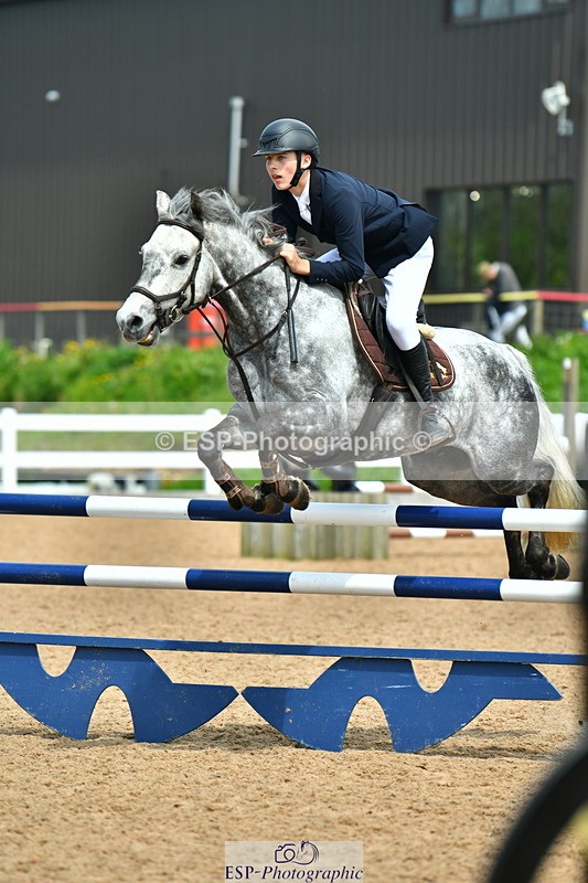 230514A-133150-02996 - Cls 25 Pony Foxhunter & 1.10m Open