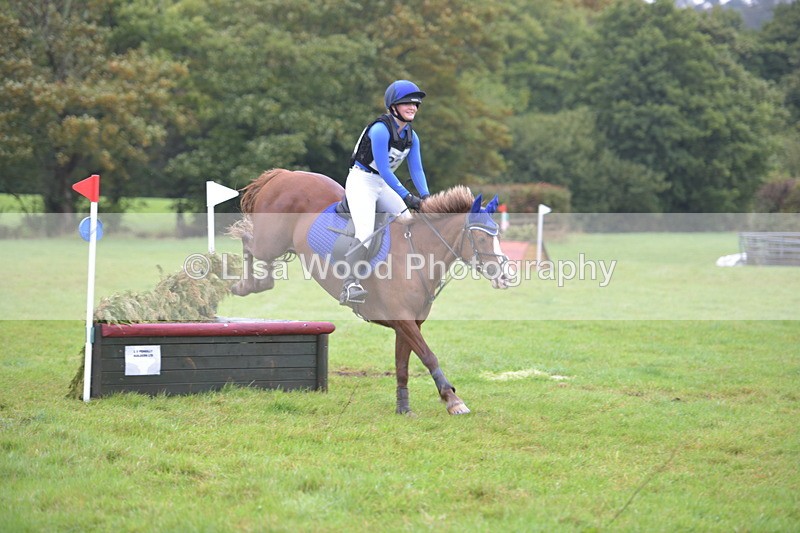 RAY_9683 - Class 2: 70cm: Corner