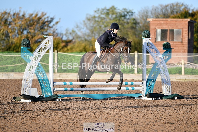 241026A-090035-00348 - SAT Cls 19 Clear Round 50cm