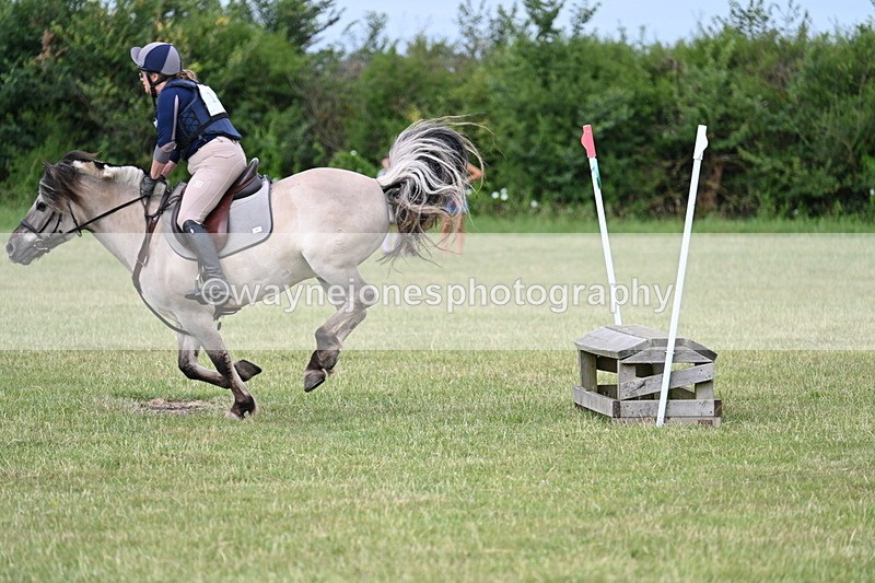 WJ7_4804 - 60cm XC Time 09:58 to 10:16