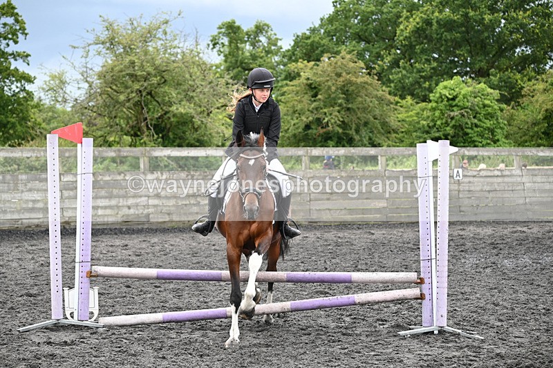 WJ6_0416 - Clear Round 1