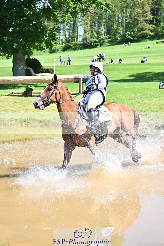 240525-105412-12115 - 322-CHILLI_KING-Gemma_Stevens