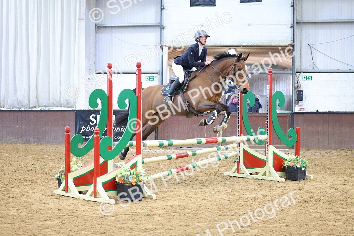 SBM_009505 - Class 20 - Senior British Novice/ 90cm Open - First Round (0.90m)