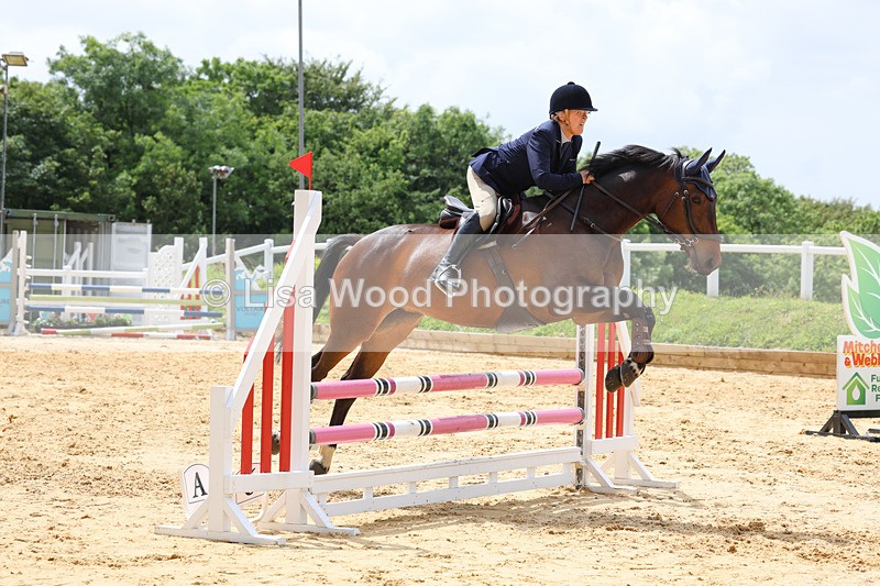 3E7A4990 - Class 9: 80cm Senior