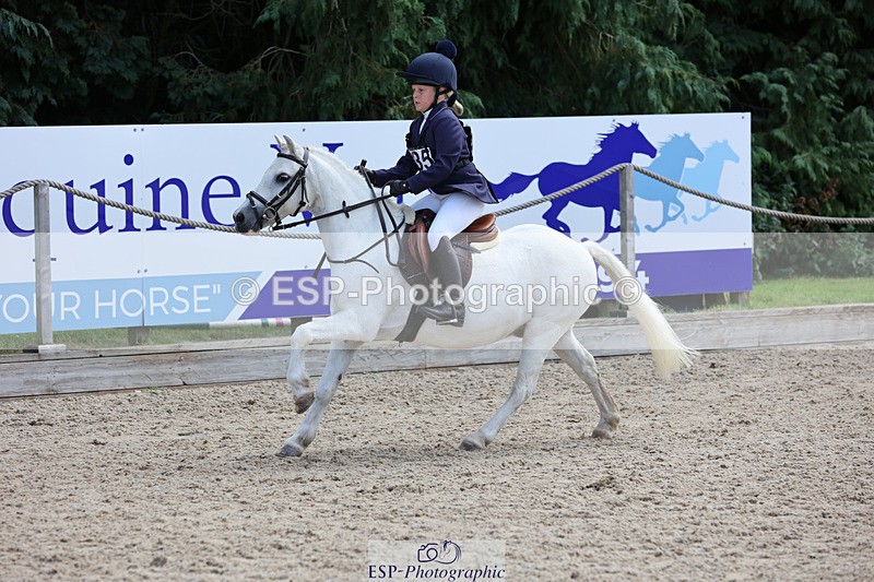 240823X-130610-17097 - 60cm R1 11.30 to 13.30