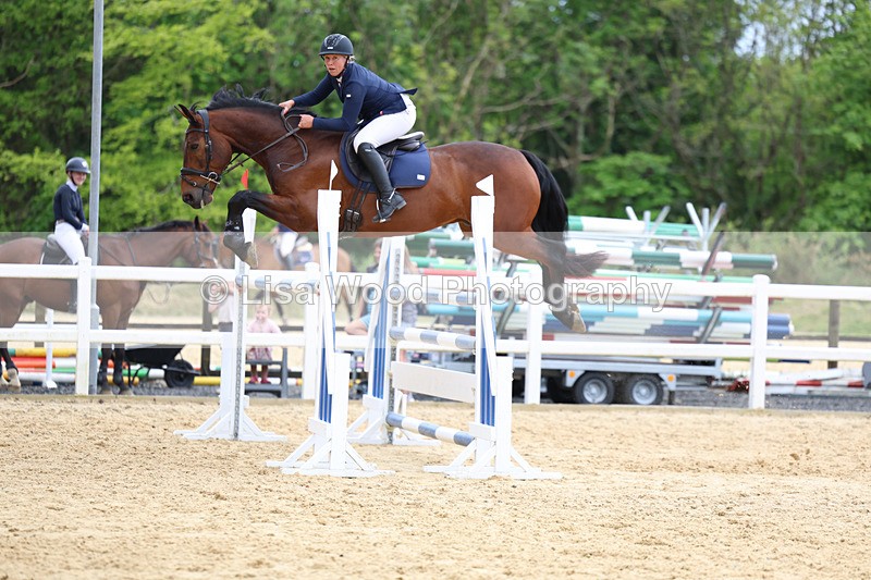 3E7A7896 - Class 8: Senior Foxhunter/1.20 open