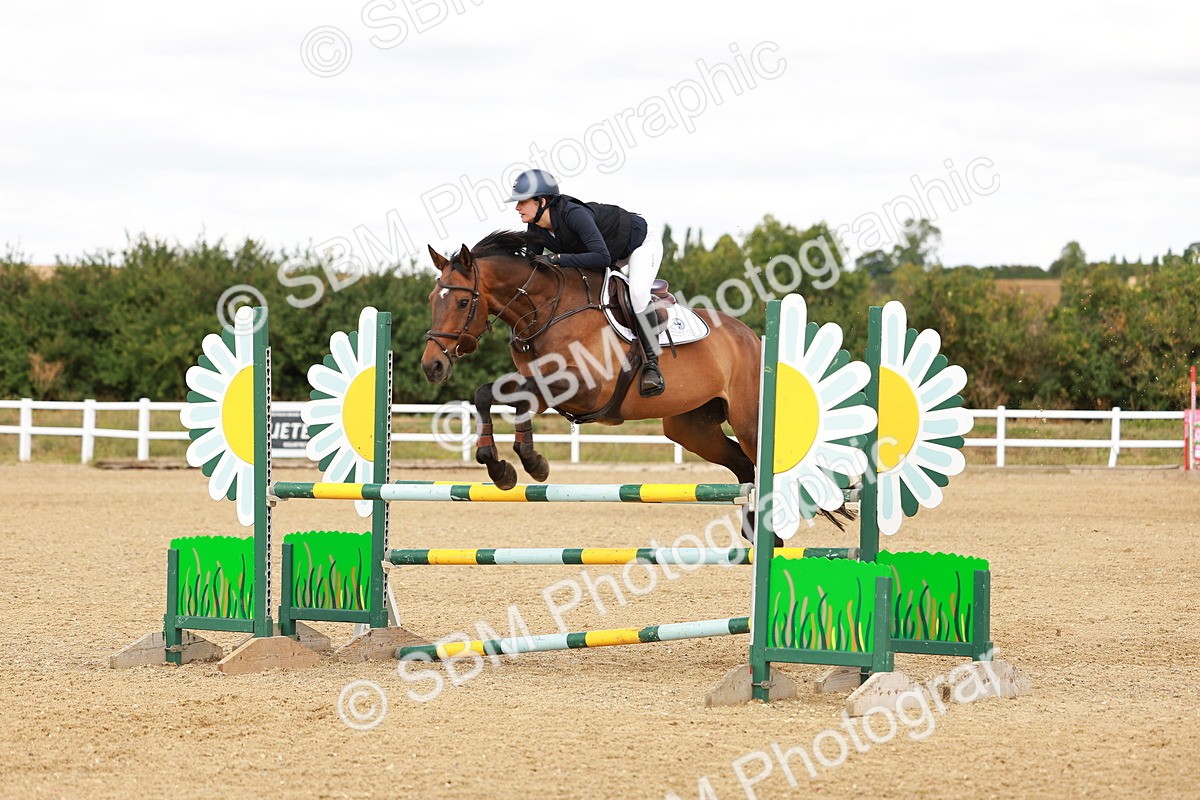 SBM_006933 - Class 4 - Senior British Newcomers - 1.10m