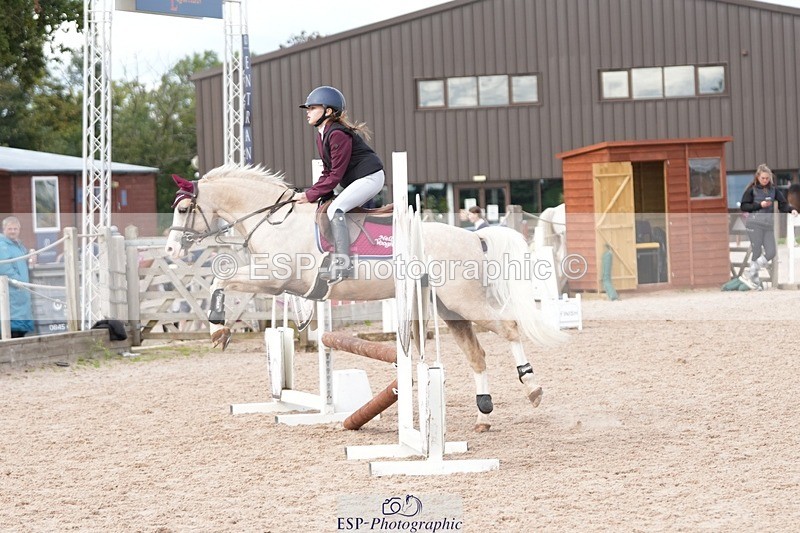 250921-150335-03774 - Cls 20 Pony 80cm Derby