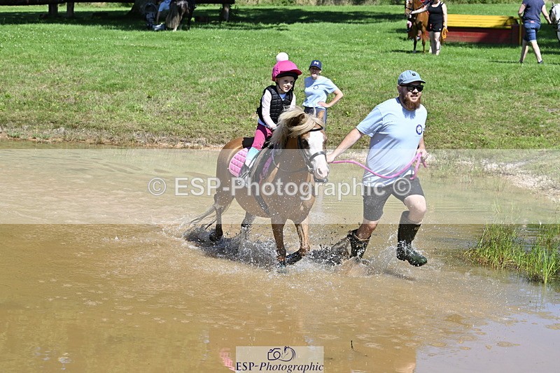 240728B-111440-01244 - Gemma's Group XC