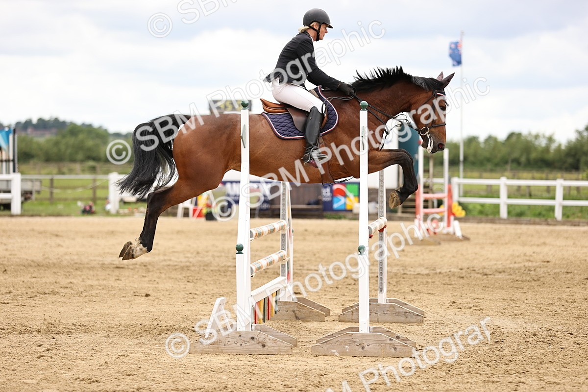 SBM_002827 - Class 10 - Senior Discovery - 1.00m