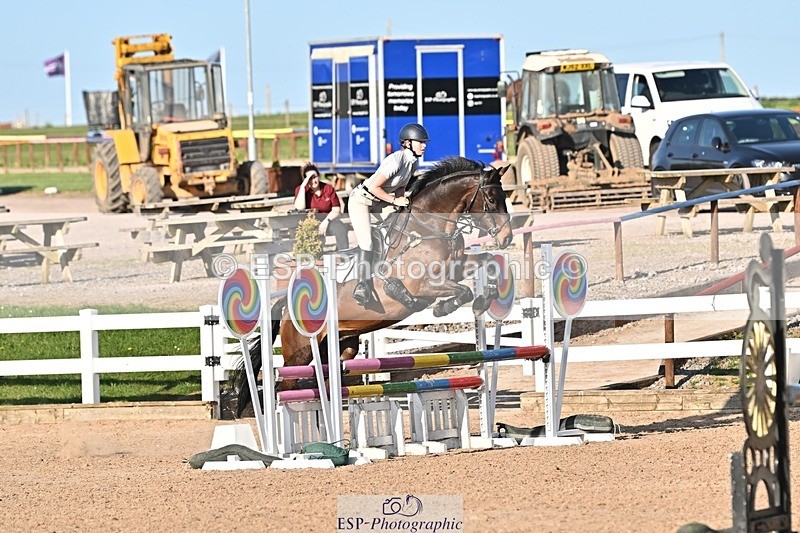 250429-182341-00555 - 90cm